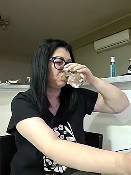 Milf Abigail online show from 03-09-26, 02:37