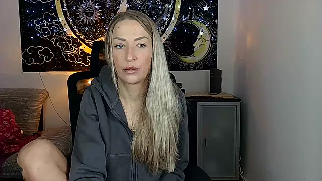 SexxyLiviaa online show from 11-27-25, 02:57