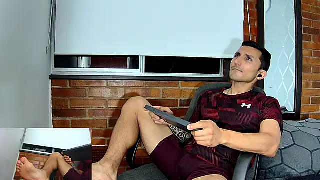 Marck Muscle online show from 01-10-25, 04:22