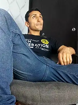 Marck Muscle online show from 03-10-25, 02:50