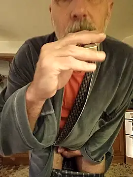 Snapshot of jakjak106 chatting on 01-27-25, 09:55 jakjak106 online show from 01-27-25, 09:55