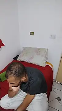 UncutToyBoy23cm online show from 03-16-25, 07:06