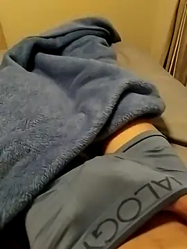 Snapshot of dotadosp90 chatting on 11-17-25, 10:32 dotadosp90 online show from 11-17-25, 10:32