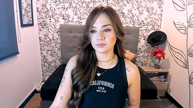 Snapshot of KataHot_ chatting on 01-09-25, 10:41 KataHot  online show from 01-09-25, 10:41