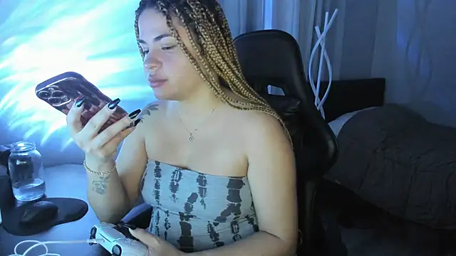 MelSaunders online show from 12-13-24, 06:42