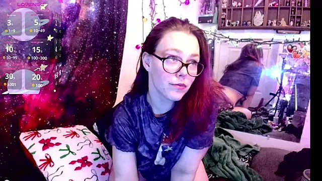 EverlyEster online show from 02-05-25, 06:13