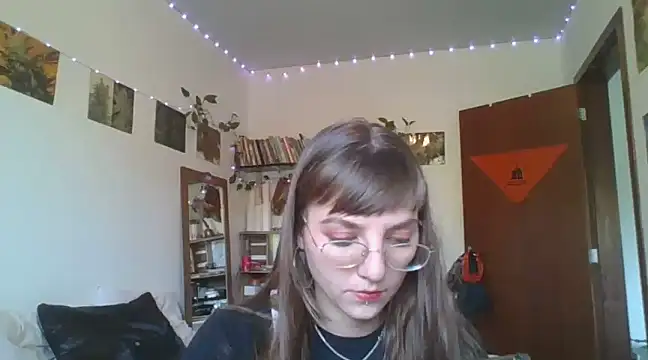 SweetyBabyDemon online show from 12-11-24, 08:07