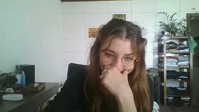 SweetyBabyDemon online show from 10-14-25, 01:45