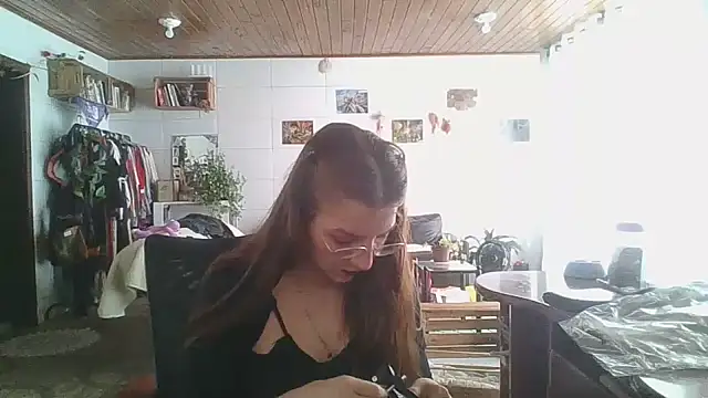 SweetyBabyDemon online show from 10-24-25, 01:18