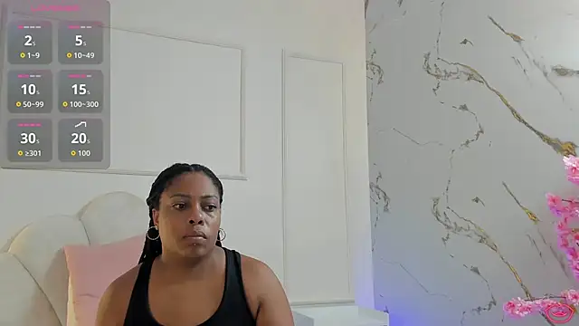 Snapshot of BrianaHazel chatting on 05-11-26, 07:22 BrianaHazel online show from 05-11-26, 07:22