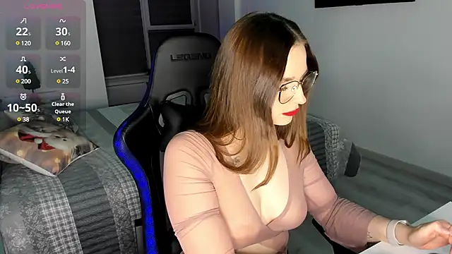 Snapshot of MCfly_11 chatting on 02-07-25, 01:47 MCfly 11 online show from 02-07-25, 01:47