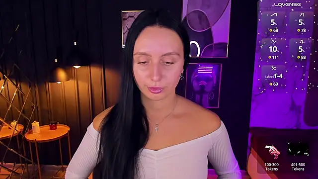 Christy Calypso online show from 12-17-24, 02:23