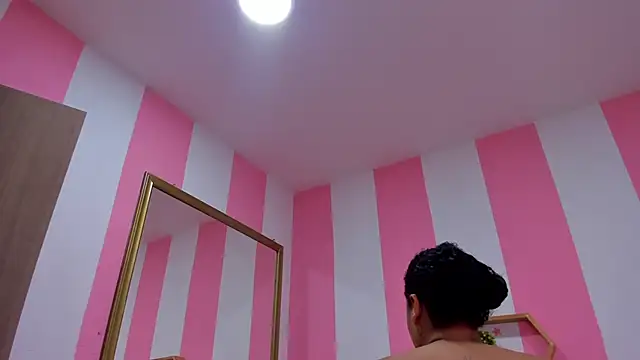 Snapshot of ISABELLA_020 chatting on 11-01-25, 12:40 ISABELLA 020 online show from 11-01-25, 12:40