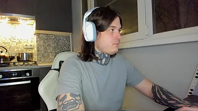 Snapshot of _torfin_ chatting on 12-05-24, 12:41 torfin online show from 12-05-24, 12:41