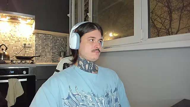 Snapshot of _torfin_ chatting on 01-13-25, 10:24 torfin online show from 01-13-25, 10:24