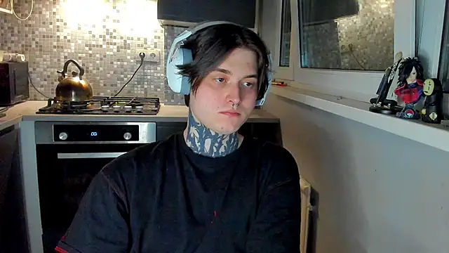 Snapshot of _torfin_ chatting on 02-01-26, 08:18 torfin online show from 02-01-26, 08:18