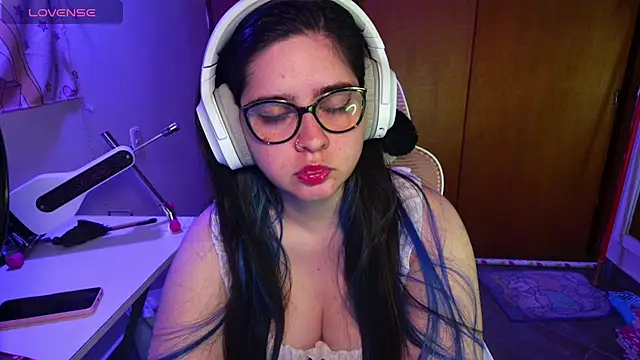 Vallolet Spencer online show from 02-13-25, 11:47