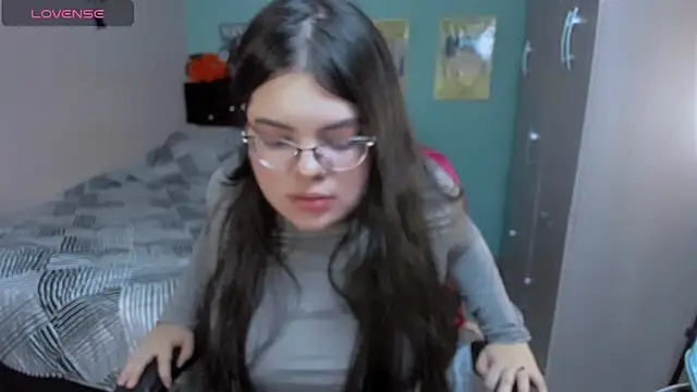 Snapshot of Aria_Fullbuster chatting on 03-19-25, 10:53 Aria Fullbuster online show from 03-19-25, 10:53