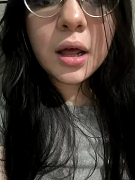 Snapshot of Aria_Fullbuster chatting on 03-23-25, 02:15 Aria Fullbuster online show from 03-23-25, 02:15