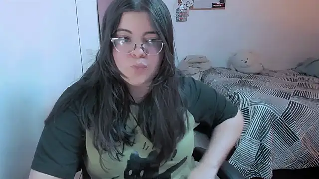 Snapshot of Aria_Fullbuster chatting on 10-27-25, 09:08 Aria Fullbuster online show from 10-27-25, 09:08