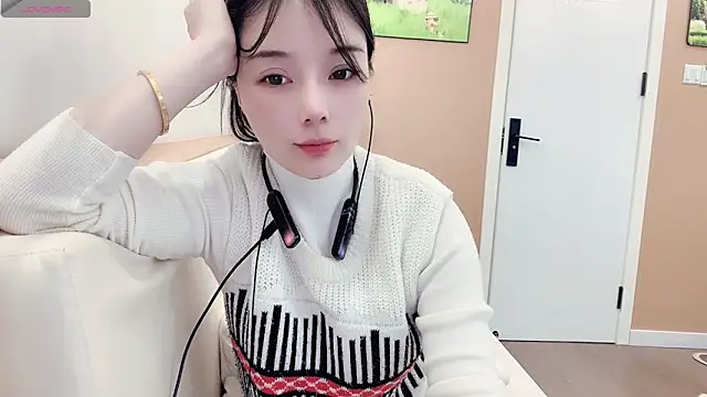 AKiKi711 online show from 02-08-26, 04:38