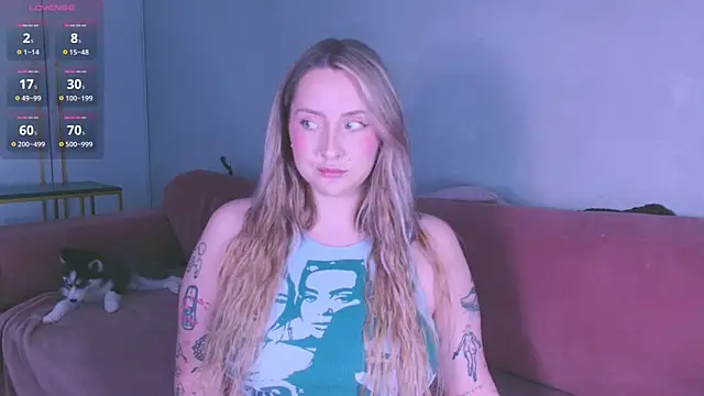 Snapshot of Oh_mylissa chatting on 09-30-25, 08:25 Oh mylissa online show from 09-30-25, 08:25