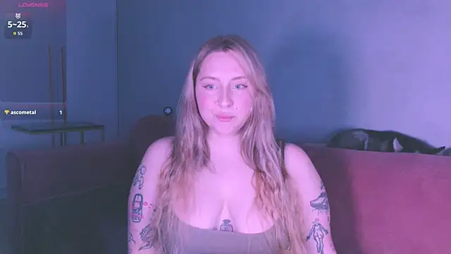 Snapshot of Oh_mylissa chatting on 11-07-25, 08:20 Oh mylissa online show from 11-07-25, 08:20