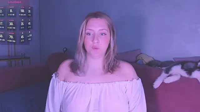 Snapshot of Oh_mylissa chatting on 12-05-25, 07:43 Oh mylissa online show from 12-05-25, 07:43