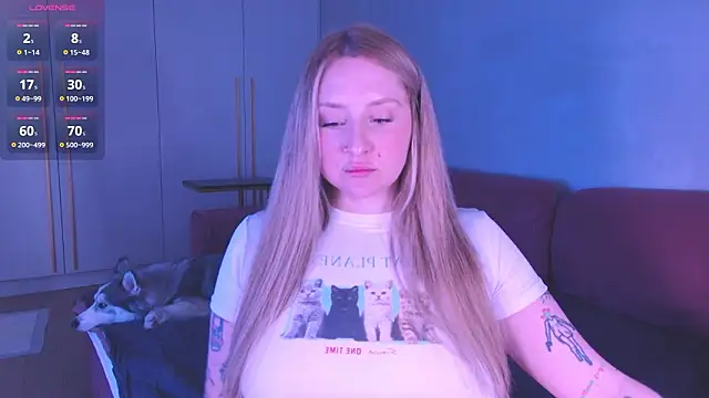 Snapshot of Oh_mylissa chatting on 02-17-26, 06:25 Oh mylissa online show from 02-17-26, 06:25