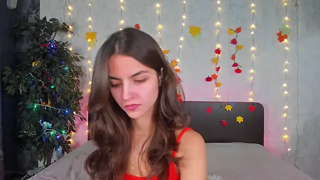 Milana Crystal  online show from 11-29-25, 08:17