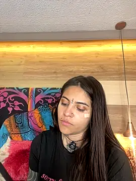 Cori Paige online show from 10-30-25, 04:14