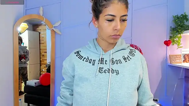 Georgina-coule online show from 02-17-25, 12:16