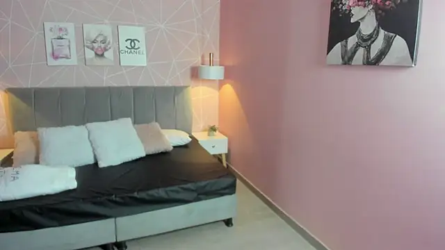 zara  sweet online show from 02-19-26, 01:18