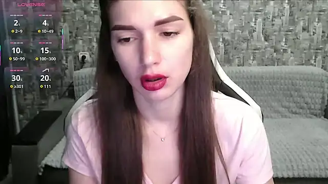 MissMiaCutie online show from 10-15-25, 10:26