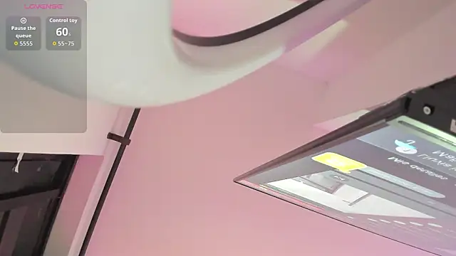 Kylie2211 online show from 02-12-26, 01:00