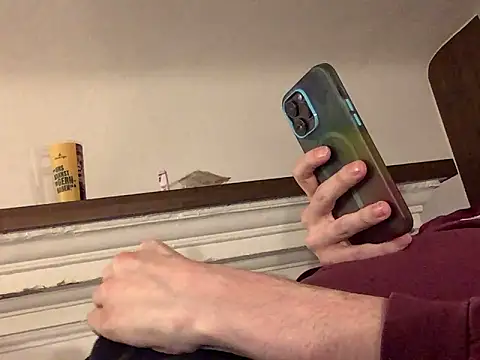 Snapshot of Hebrewhammers42 chatting on 01-02-25, 09:18 Hebrewhammers42 online show from 01-02-25, 09:18