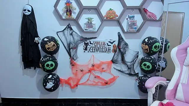 SharonSander online show from 10-30-25, 08:53