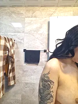 Esmertarcinim online show from 02-18-25, 02:49