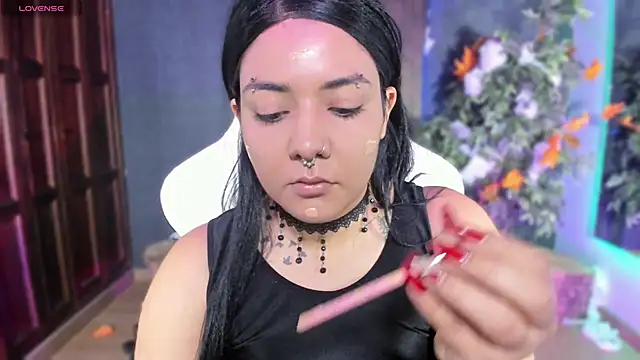 Evelynn online show from 10-28-25, 10:41