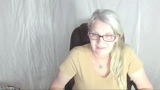 irinamaux online show from 03-05-25, 12:22