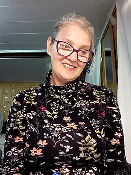 irinamaux online show from 10-02-25, 07:37