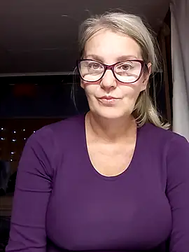 irinamaux online show from 10-05-25, 08:12