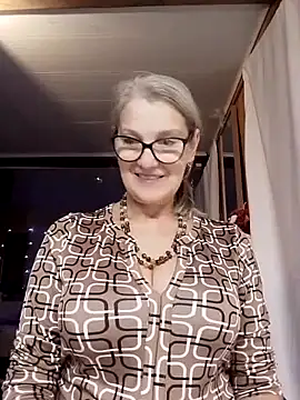 irinamaux online show from 11-07-25, 06:57