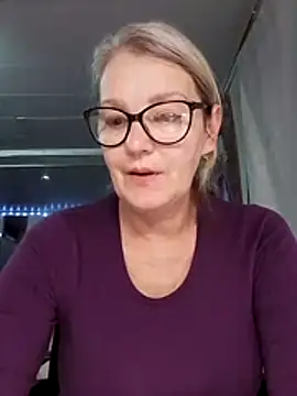 irinamaux online show from 11-20-25, 07:52