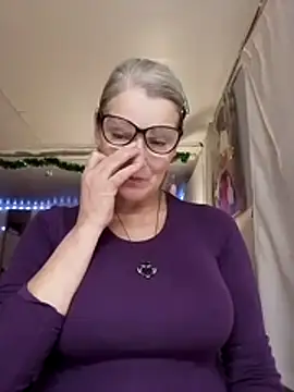 irinamaux online show from 11-28-25, 01:14