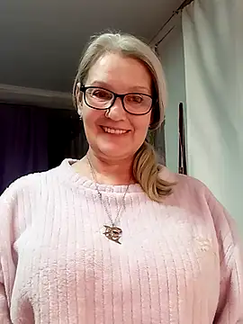 irinamaux online show from 02-08-26, 04:21