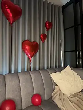 Snapshot of Brunettexio chatting on 02-15-25, 01:10 Brunettexio online show from 02-15-25, 01:10