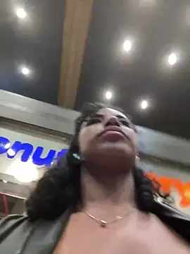 Snapshot of Brunettexio chatting on 03-14-25, 05:05 Brunettexio online show from 03-14-25, 05:05