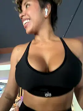 Brunettexio online show from 11-07-25, 07:03