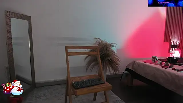 Snapshot of fransheska_rossi chatting on 12-04-25, 12:58 fransheska rossi online show from 12-04-25, 12:58